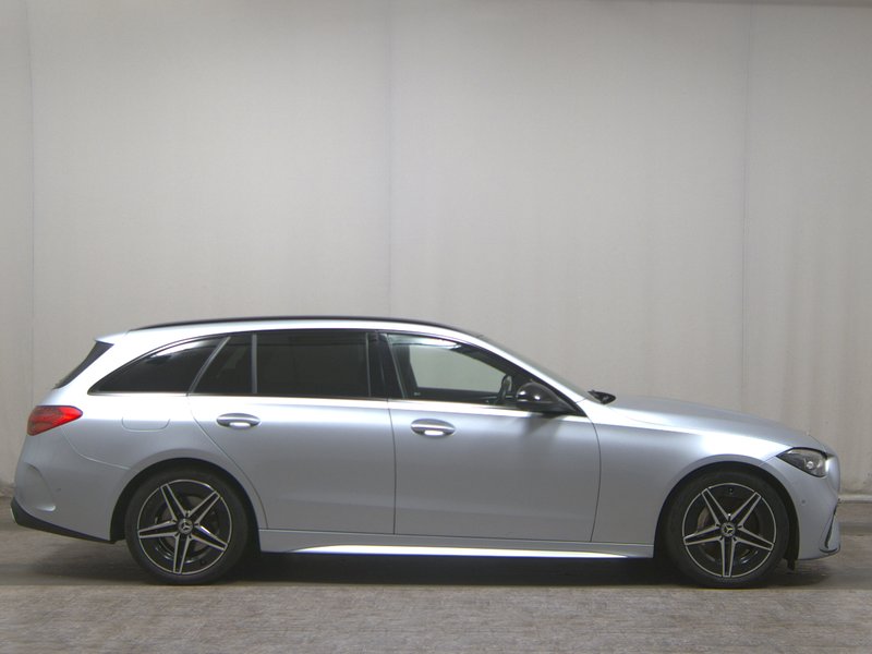 Mercedes-Benz C 220 d karavan automatik AMG Line • panorama • AHK