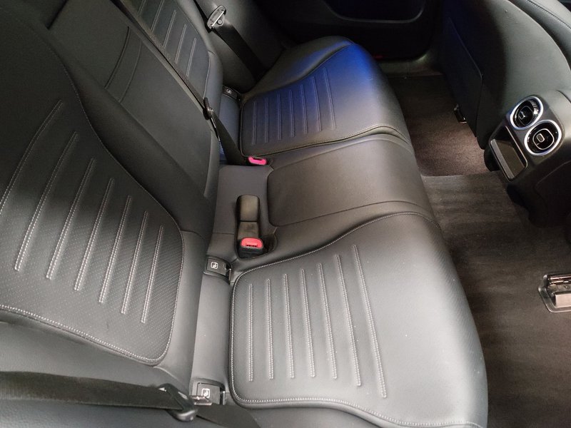 Mercedes-Benz C 220 d karavan automatik AMG Line • panorama • AHK — 12