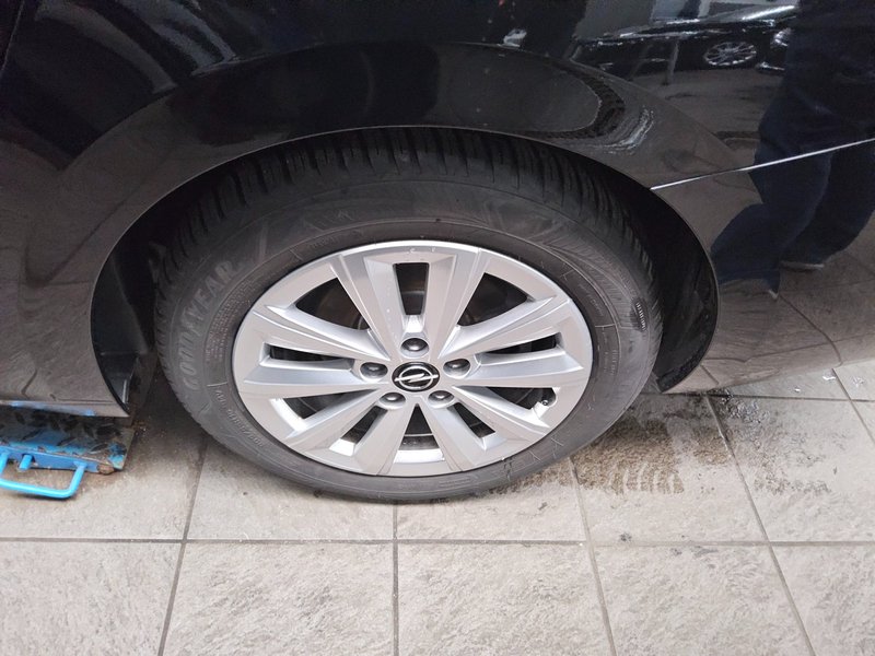 Opel Astra ST 1.2 Turbo Elegance • 360° kamera • električna peta vrata — 11