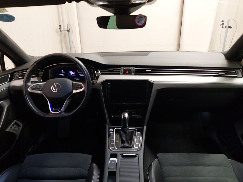 Volkswagen Passat Variant GTE 1.4 TSI automatik • ACC • LED — 16