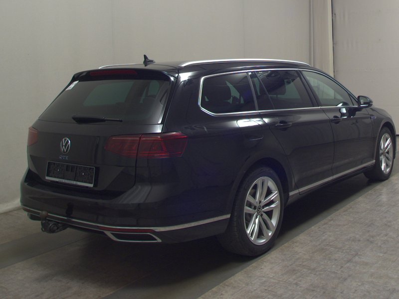 Volkswagen Passat Variant GTE 1.4 TSI automatik • ACC • LED — 4