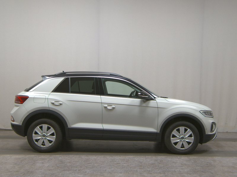 Volkswagen T-Roc 2.0 TDI automatik Life • ACC • LED