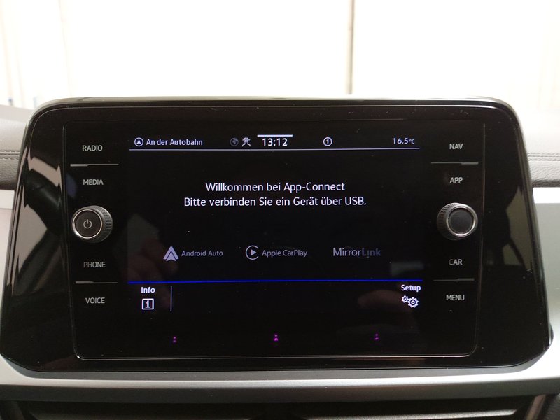 Volkswagen T-Roc 2.0 TDI automatik Life • ACC • LED — 17