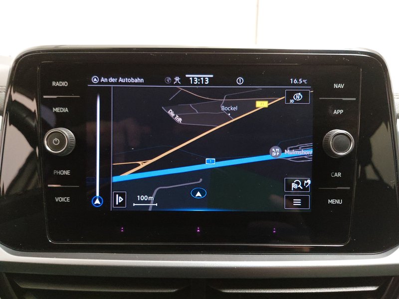 Volkswagen T-Roc 2.0 TDI automatik Life • ACC • LED — 18
