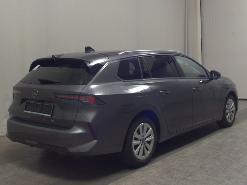 Opel Astra Sports Tourer 1.5 D Elegance • Full LED — 4