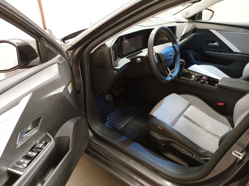 Opel Astra Sports Tourer 1.5 D Elegance • Full LED — 9