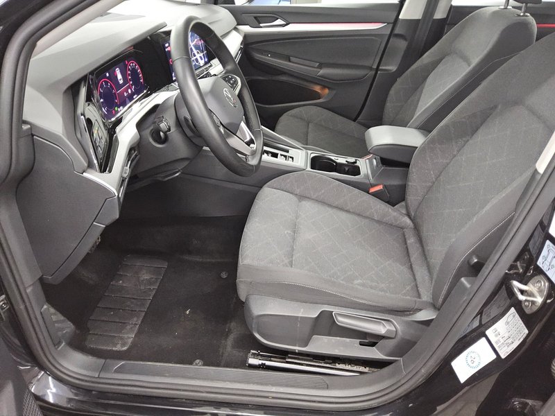 Volkswagen Golf 8 Variant 2.0 TDI automatik • ACC • LED — 9