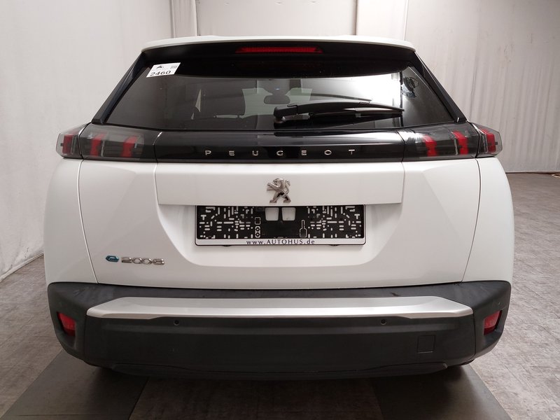 Peugeot 2008 Allure • Full LED — 14