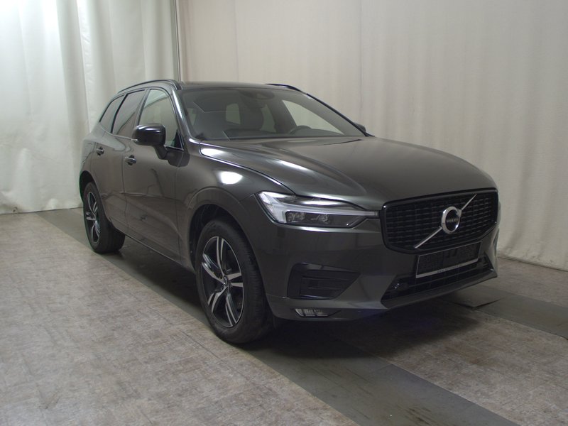 Volvo XC60 B4 D R-Design automatik • AHK • el. peta vrata — 3