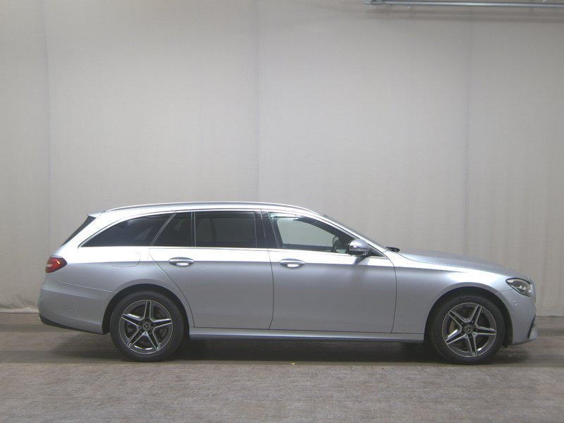 Mercedes-Benz E 300 de 4MATIC karavan automatik AMG Line • ACC • LED