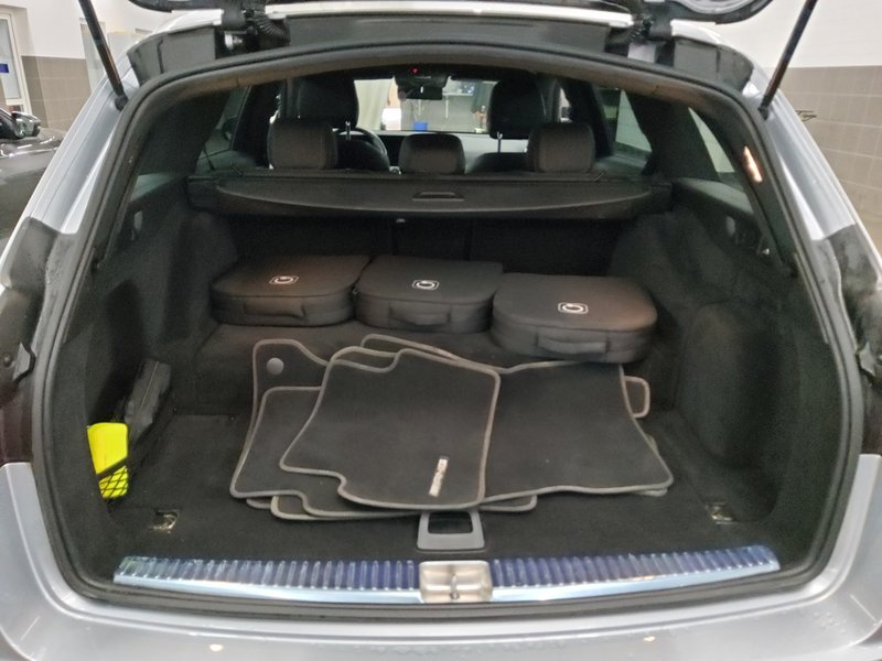 Mercedes-Benz E 300 de 4MATIC karavan automatik AMG Line • ACC • LED — 12