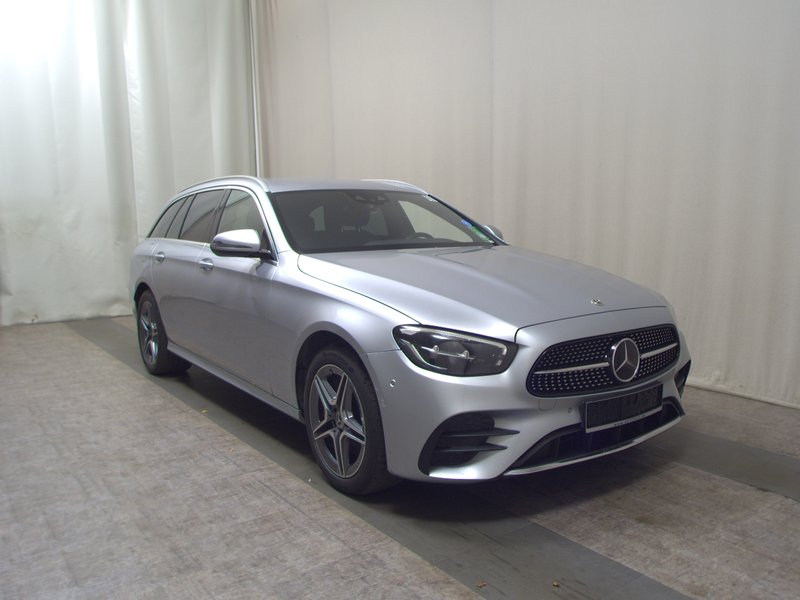 Mercedes-Benz E 300 de 4MATIC karavan automatik AMG Line • ACC • LED — 3