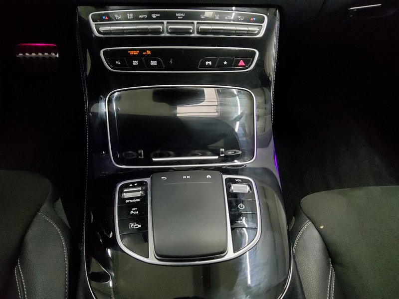 Mercedes-Benz E 300 de 4MATIC karavan automatik AMG Line • ACC • LED — 6