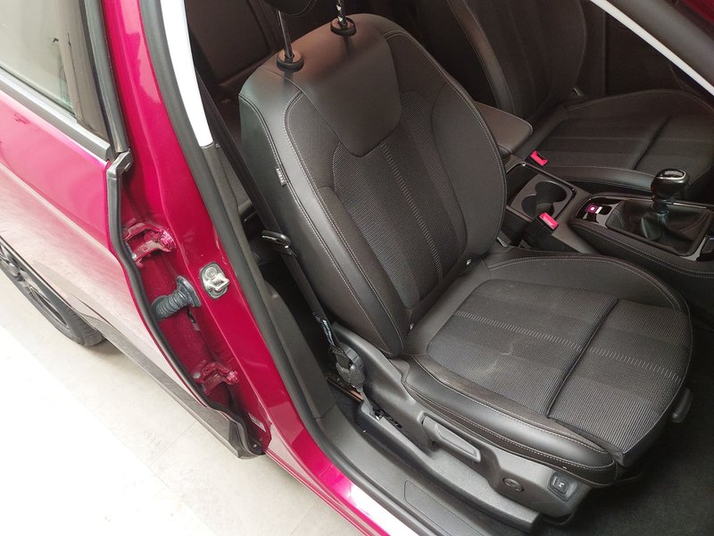 Opel Grandland 1.2 Turbo GS Line • digitalni instrumenti — 10