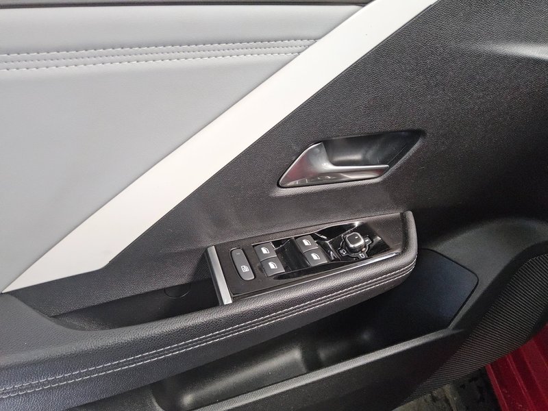 Opel Astra 1.5 D automatik Elegance • LED • digitalni instrumenti — 10