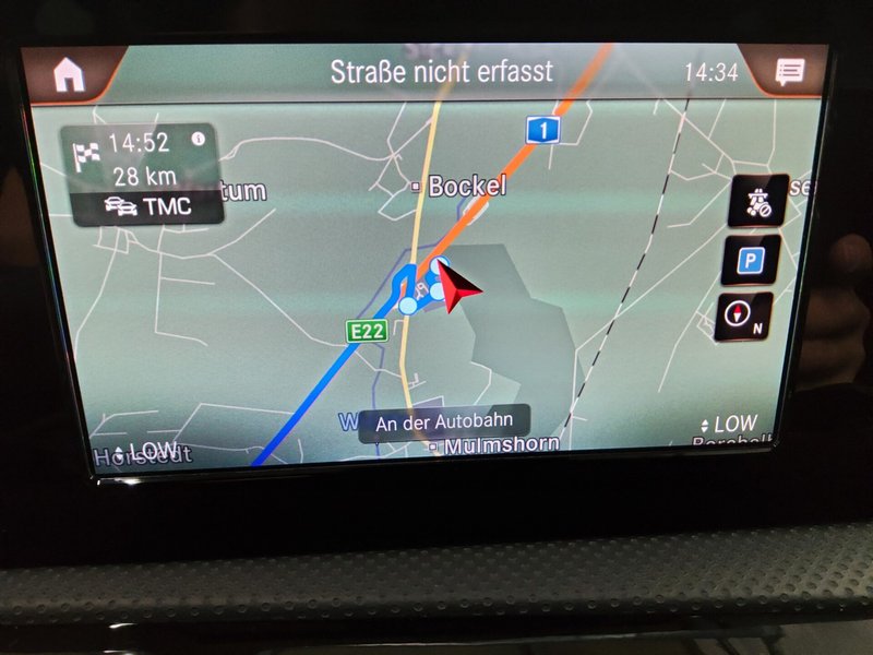 Mercedes-Benz A 250 e automatik Progressive • LED • digitalni instrumenti — 7