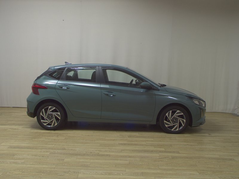 Hyundai i20 1.0 T-GDI automatik Trend • bežično punjenje • digitalni instrumenti