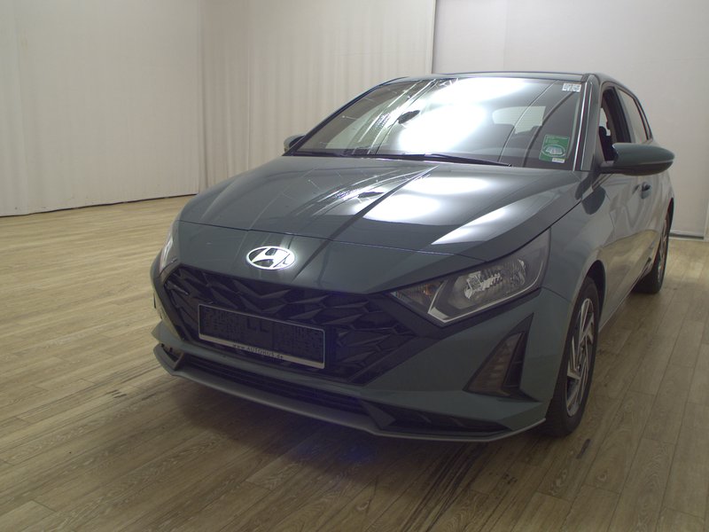 Hyundai i20 1.0 T-GDI automatik Trend • bežično punjenje • digitalni instrumenti — 2