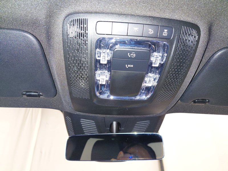 Mercedes-Benz GLB 200 d automatik Progressive • AHK • el. peta vrata — 13