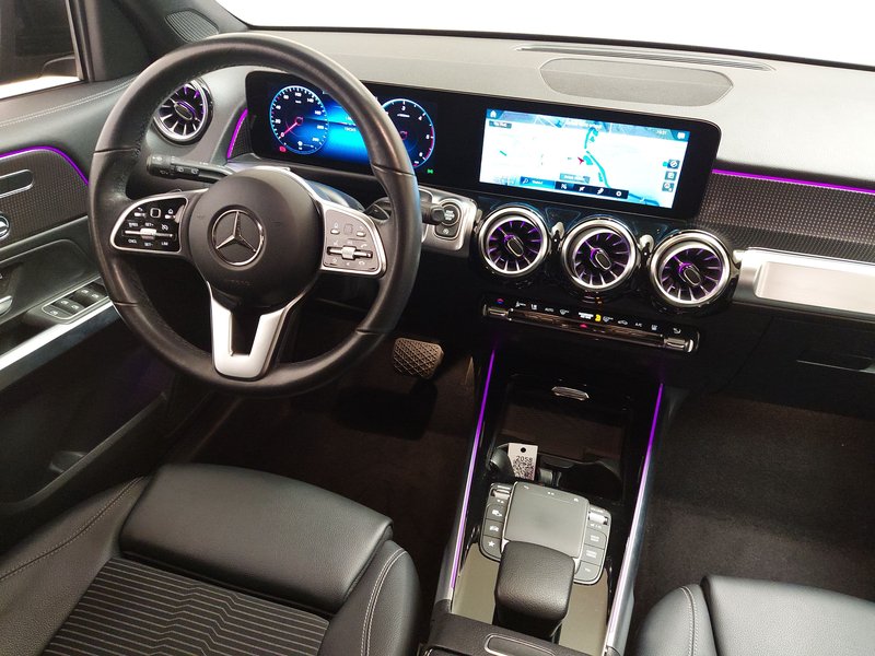 Mercedes-Benz GLB 200 d automatik Progressive • AHK • el. peta vrata — 20