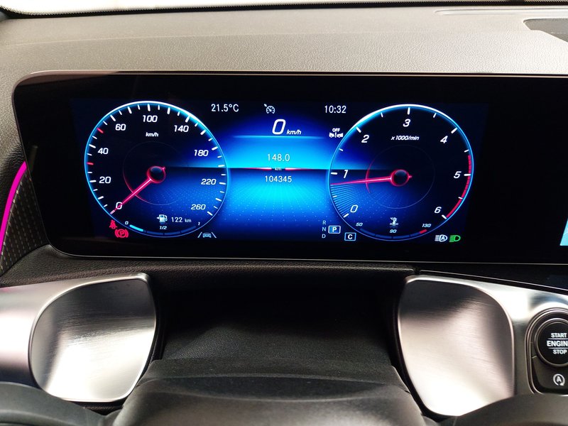 Mercedes-Benz GLB 200 d automatik Progressive • AHK • el. peta vrata — 24