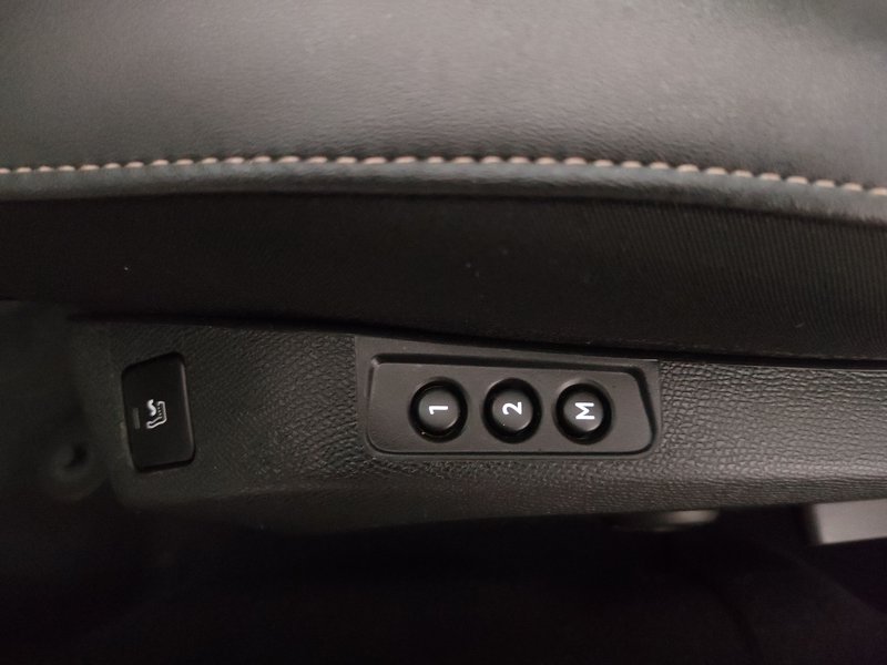 Peugeot 508 Hybrid 225 GT-Line automatik • ACC • 360° kamera — 16