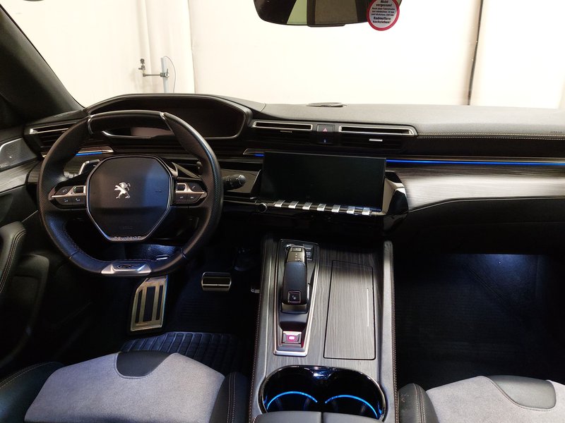 Peugeot 508 Hybrid 225 GT-Line automatik • ACC • 360° kamera — 19