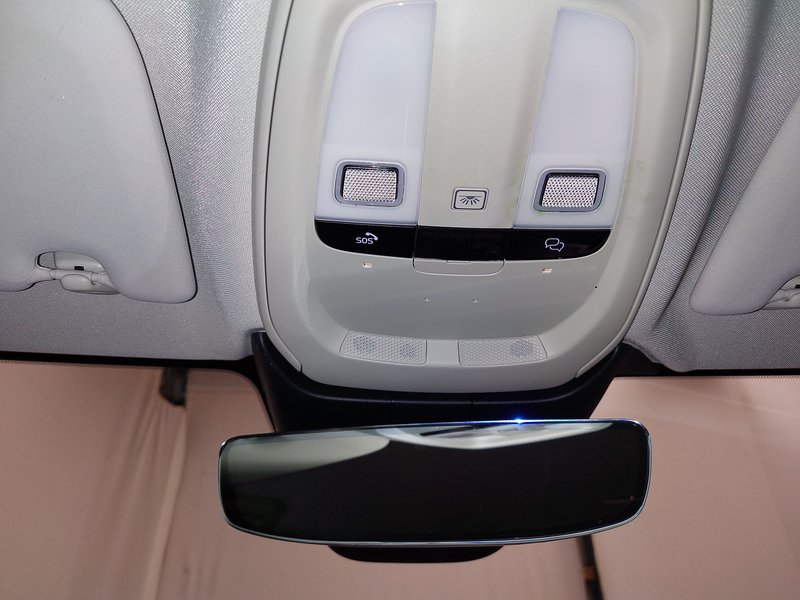 Volvo V60 B4 D Core automatik • AHK • el. peta vrata — 13