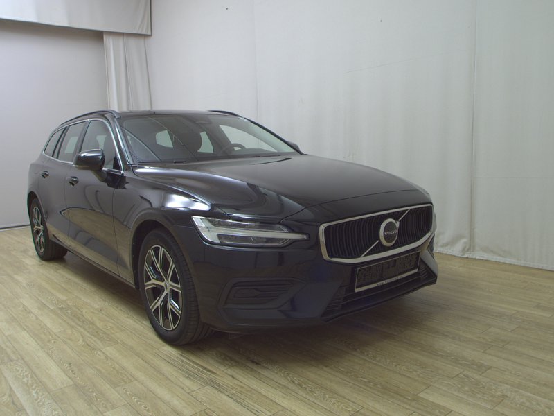 Volvo V60 B4 D Core automatik • AHK • el. peta vrata — 3