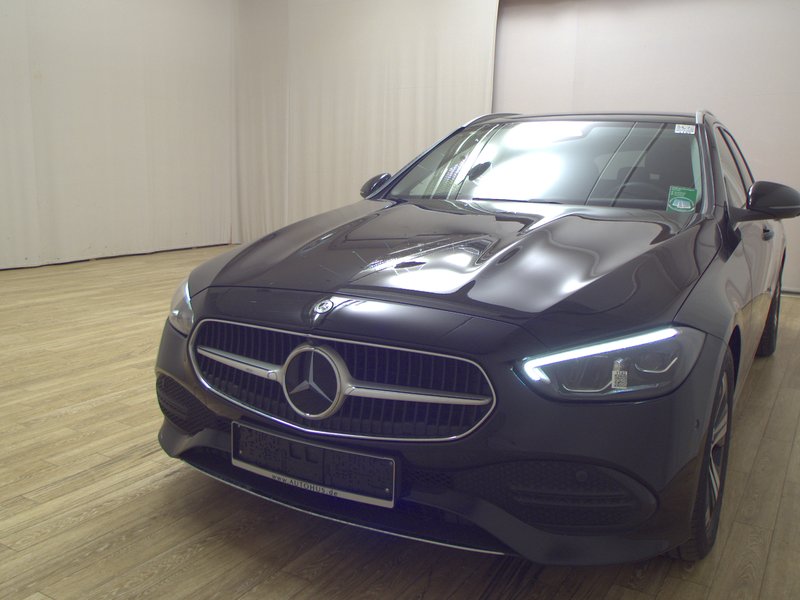 Mercedes-Benz C 180 karavan automatik Avantgarde • 360° kamera • ACC — 2