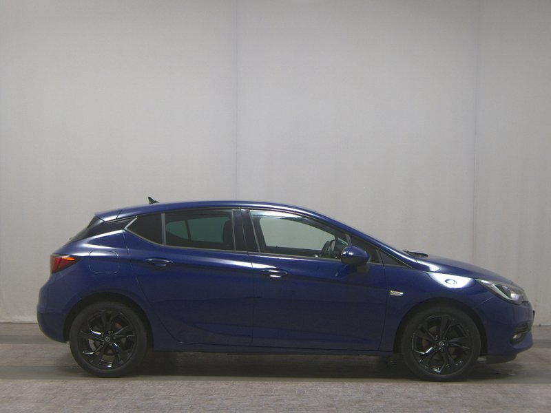 Opel Astra 1.5 D automatik Elegance • AHK