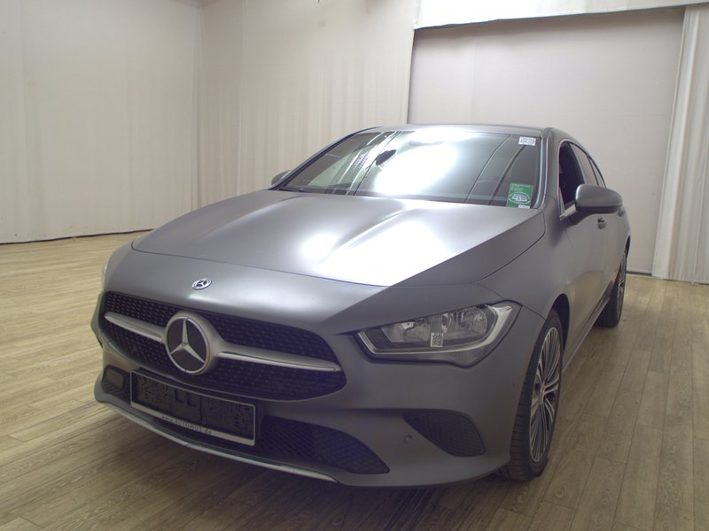 Mercedes-Benz CLA 220 d Shooting Brake automatik Progressive — 2