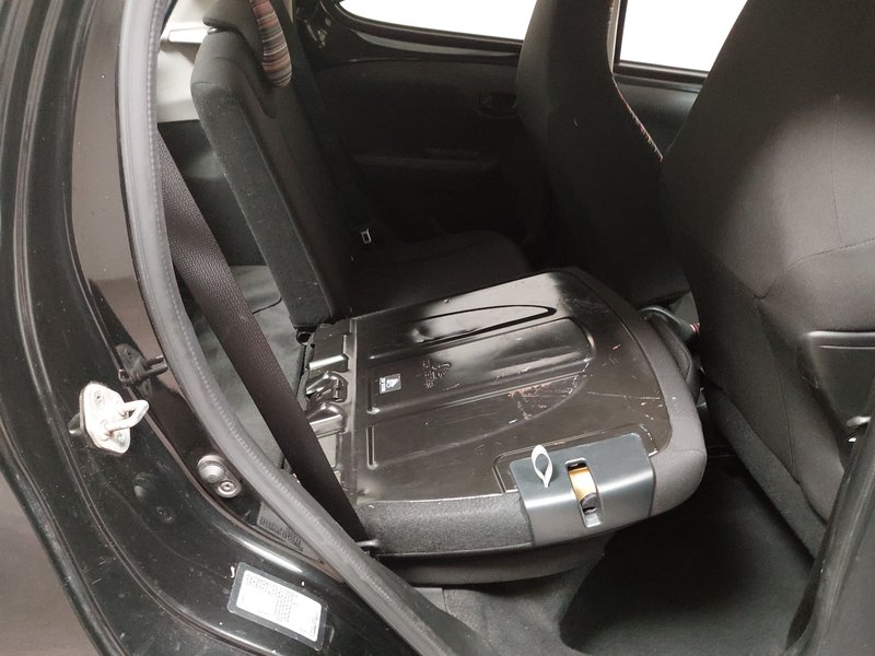 Citroën C1 1.0 Feel • kamera • klima — 21
