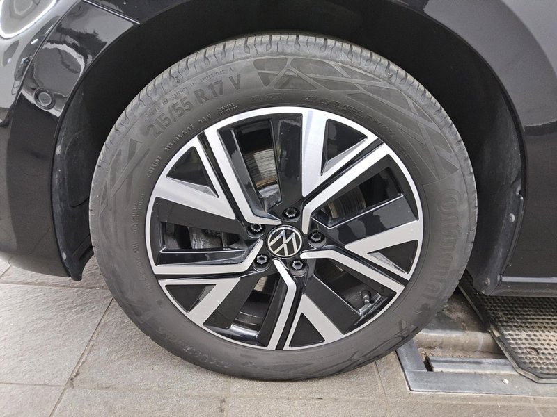 Volkswagen Touran 2.0 TDI automatik Highline • ACC • električna peta vrata — 10
