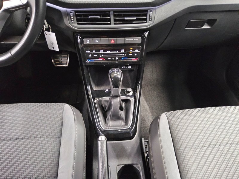 Volkswagen T-Cross 1.5 TSI automatik R-Line • ACC • digitalni instrumenti — 6