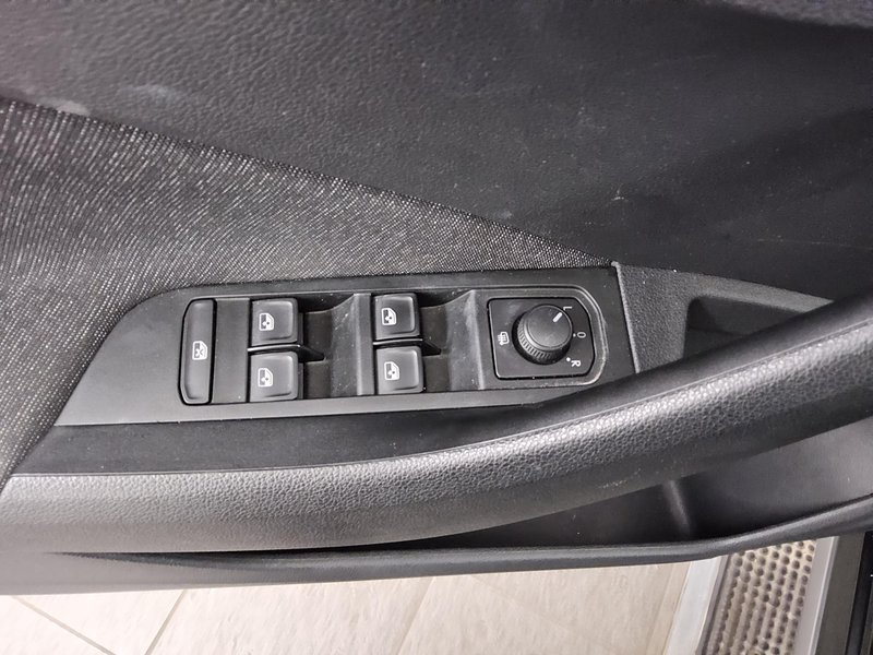 Škoda Kamiq 1.0 TSI automatik Style • LED • digitalni instrumenti — 10