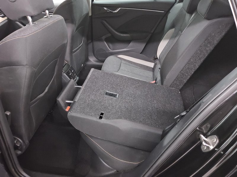 Škoda Kamiq 1.0 TSI automatik Style • LED • digitalni instrumenti — 13