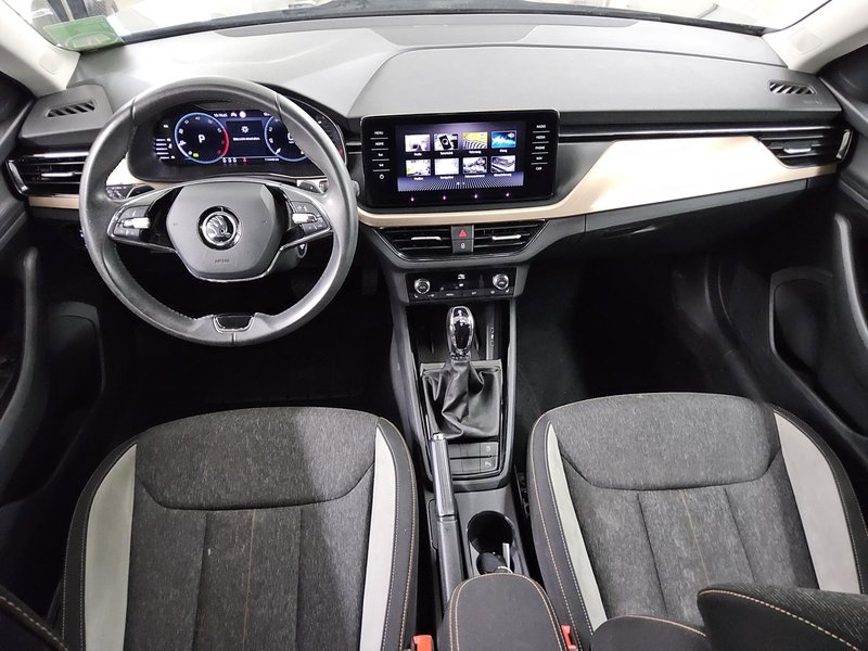 Škoda Kamiq 1.0 TSI automatik Style • LED • digitalni instrumenti — 5