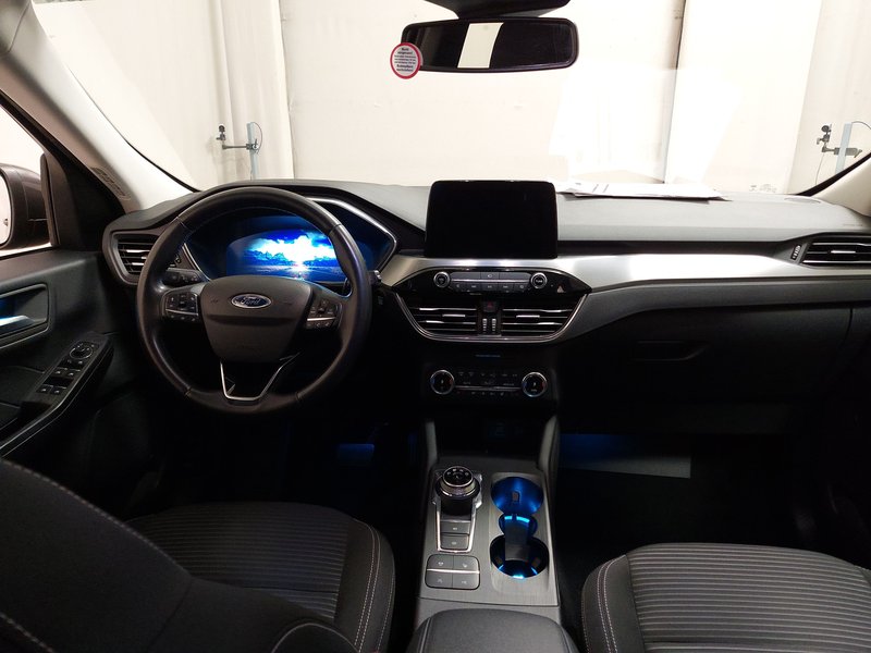 Ford Kuga 2.0 EcoBlue automatik Titanium • AHK • Full LED — 13
