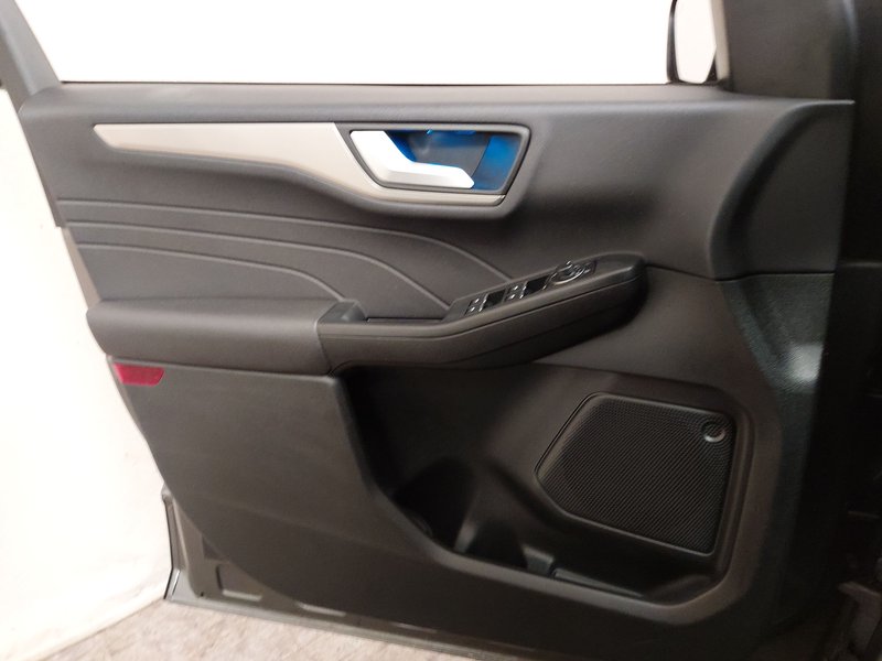 Ford Kuga 2.0 EcoBlue automatik Titanium • AHK • Full LED — 5