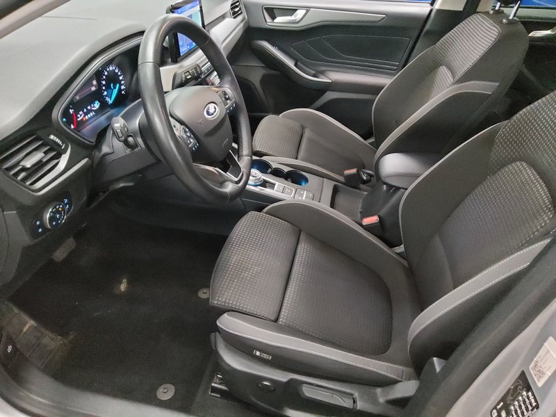 Ford Focus Turnier 1.5 EcoBlue automatik Cool&Connect • ACC • LED — 8