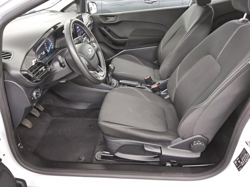 Ford Fiesta 1.1 Cool & Connect • LED • grijana sjedala — 8