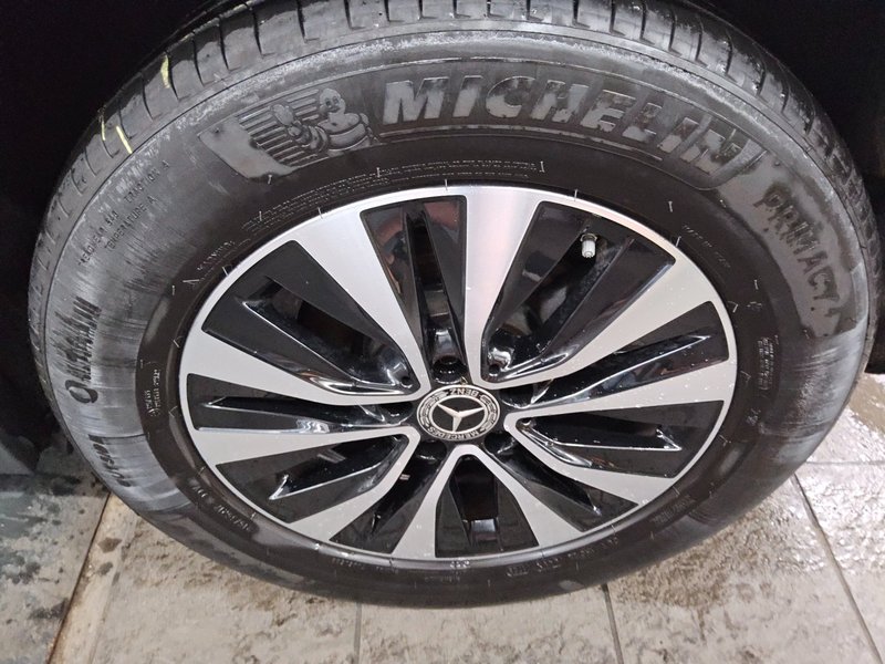 Mercedes-Benz GLA 200 d automatik Style • LED • digitalni instrumenti — 11