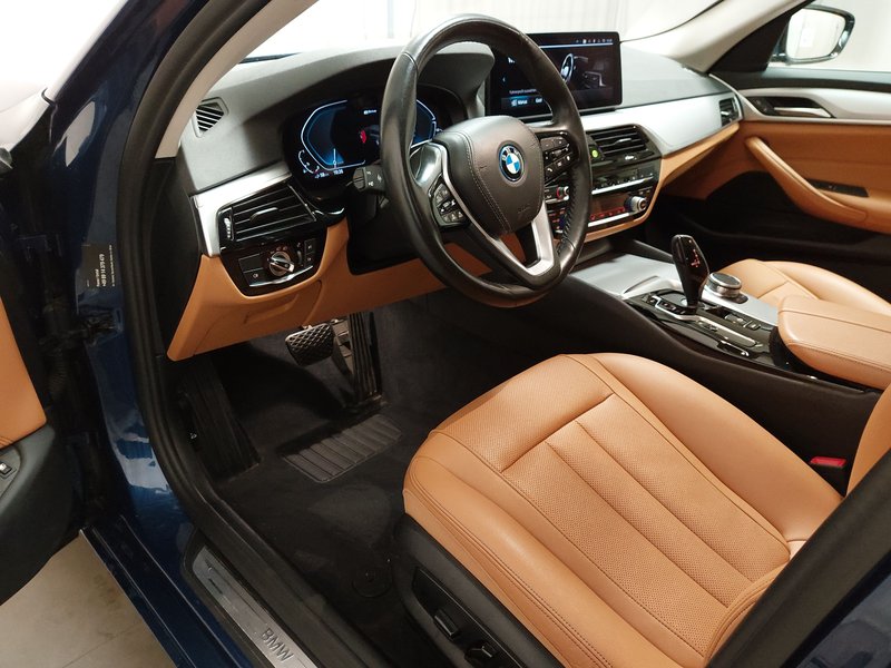 BMW 530e Touring automatik • Kuka za vuču (zakretna) • ACC — 6