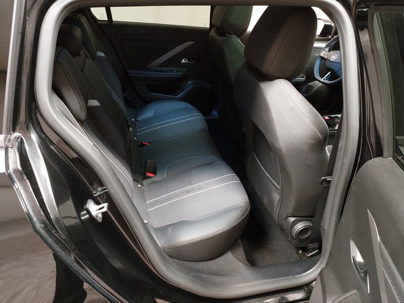 Opel Astra Sports Tourer 1.5 D automatik GS Line • grijano staklo • 360° kamera — 12