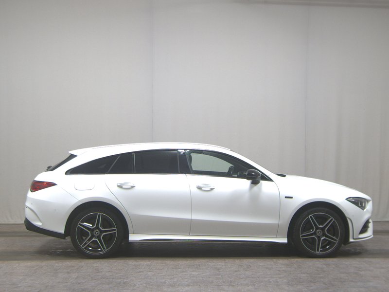 Mercedes-Benz CLA 250 e Shooting Brake automatik AMG Line • LED