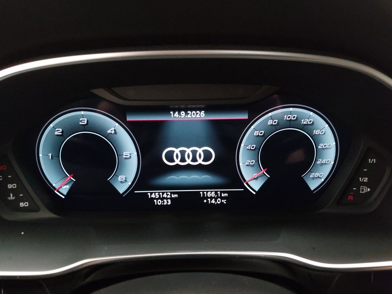 Audi Q3 35 TDI • 360° kamera • Električna peta vrata — 20