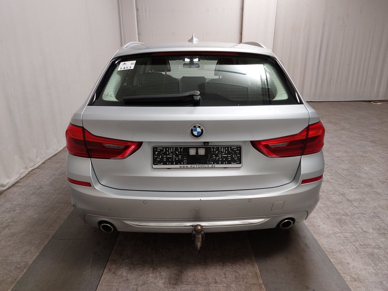 BMW 530d Touring automatik Luxury Line • ACC • AHK — 14