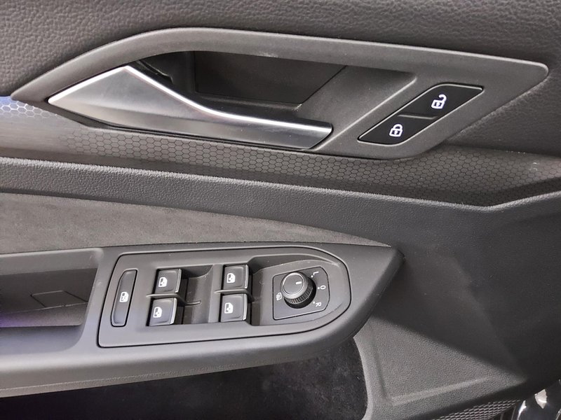 Volkswagen Golf 8 2.0 TDI automatik GTD • ACC • Full LED — 10