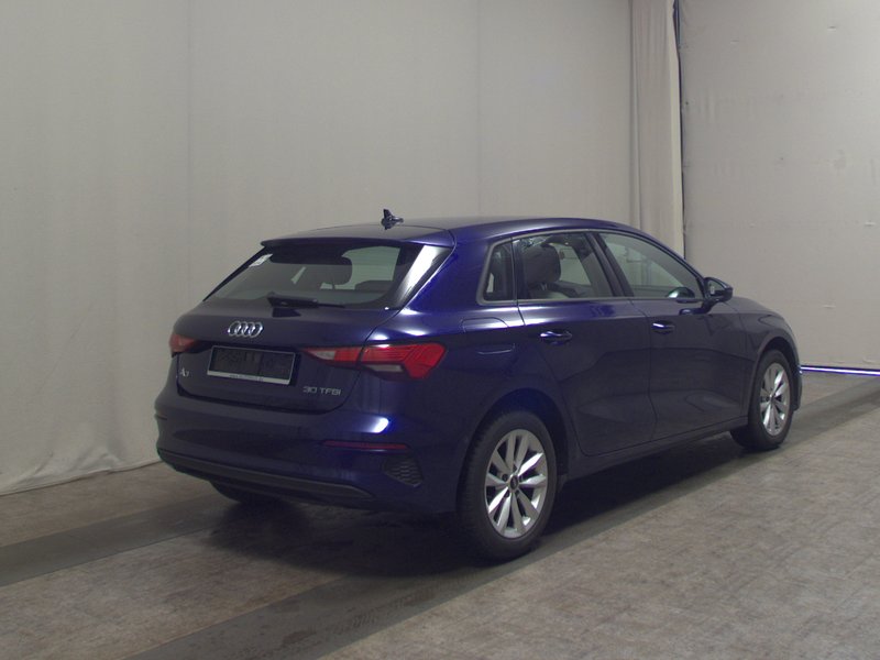 Audi A3 Sportback 30 TFSI • LED • digitalni instrumenti — 4